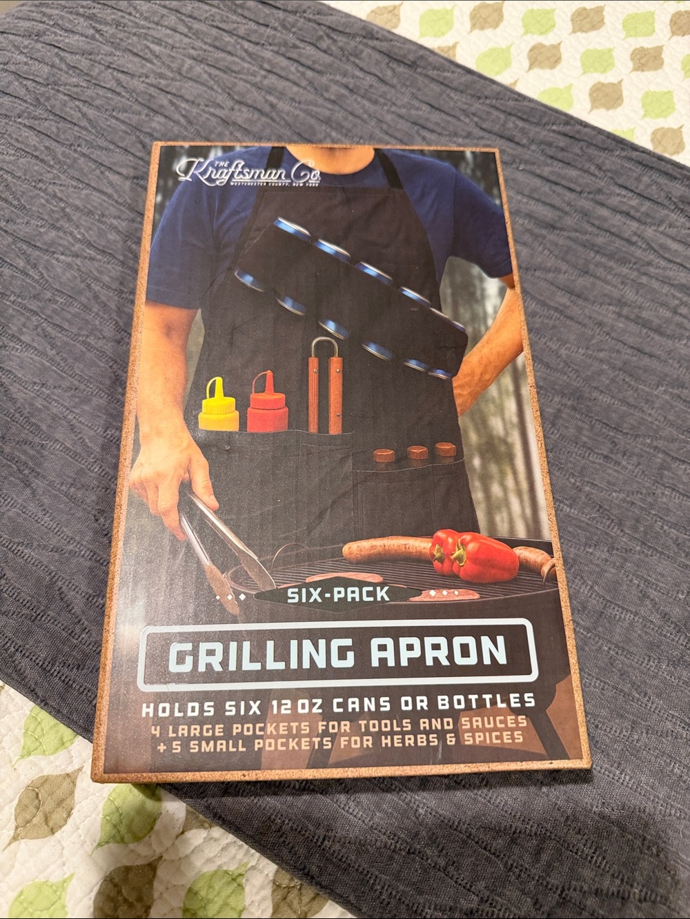 Kingston Black Grilling apron